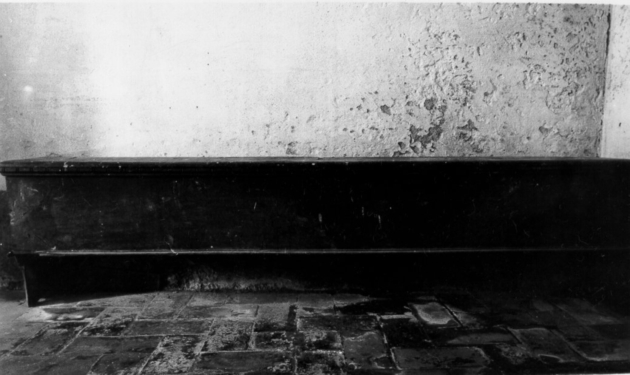 inginocchiatoio - ambito versiliese (sec. XVIII)