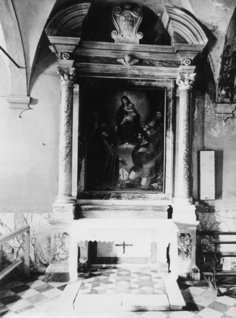 altare - ambito apuoversiliese (sec. XIX)