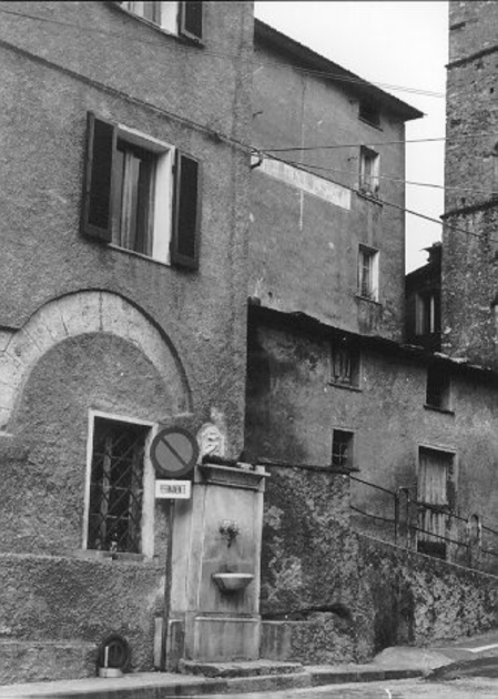 MADONNA ASSUNTA (rilievo) - ambito apuoversiliese (sec. XVIII)