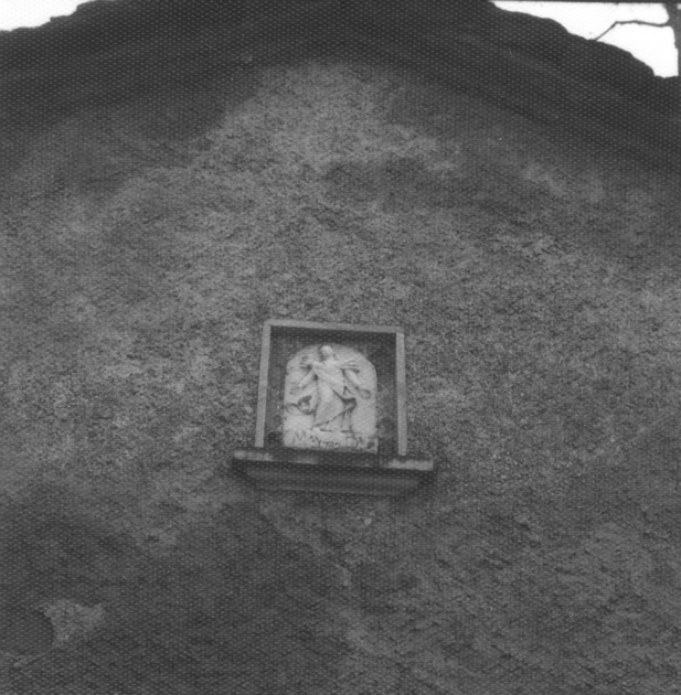 MADONNA ADDOLORATA (rilievo) - ambito apuoversiliese (sec. XVIII)