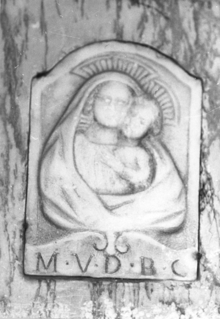 MADONNA DEL BUON CONSIGLIO (rilievo) - ambito apuoversiliese (sec. XVIII)