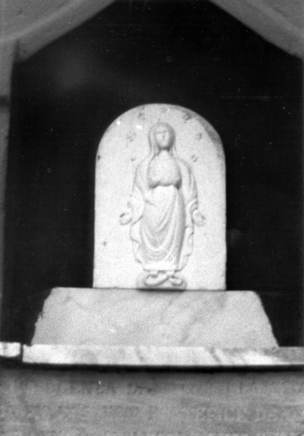 IMMACOLATA CONCEZIONE (rilievo) - ambito apuoversiliese (sec. XIX)