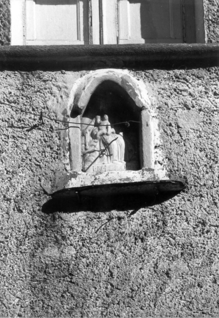 Madonna del Rosario (rilievo) - ambito apuoversiliese (sec. XVIII)