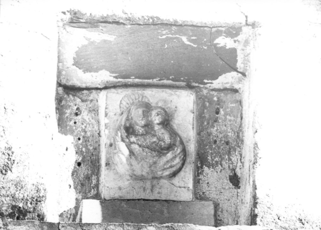 MADONNA DEL BUON CONSIGLIO (rilievo) - ambito apuoversiliese (sec. XVIII)