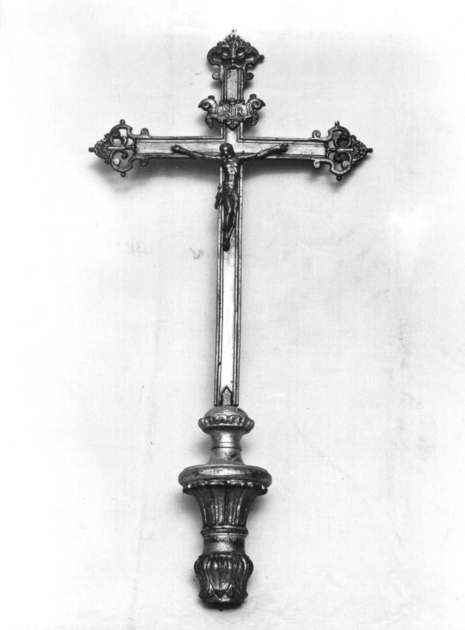 croce processionale - bottega toscana, bottega versiliese (sec. XVII)