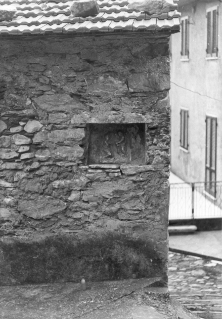 CRISTO CONSEGNA LE CHIAVI A SAN PIETRO (rilievo) - ambito apuoversiliese (sec. XVIII)