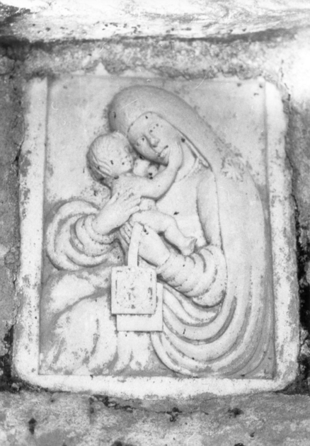 MADONNA CON BAMBINO (rilievo) - ambito apuoversiliese (sec. XIX)