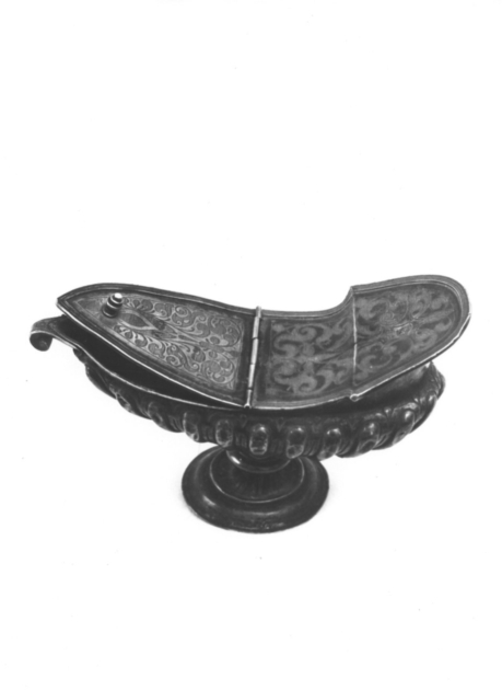 navicella portaincenso - a galeone di Mazuchi Paolo (inizio sec. XVII)