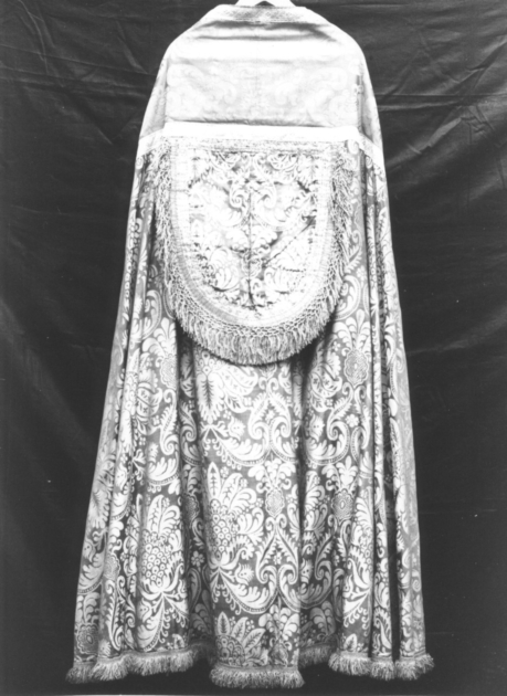 piviale - manifattura italiana (sec. XX)