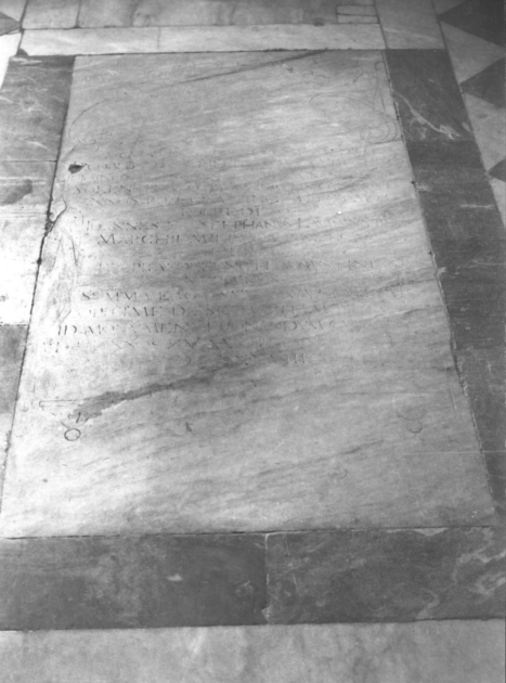 lastra tombale - ambito versiliese (sec. XVII)