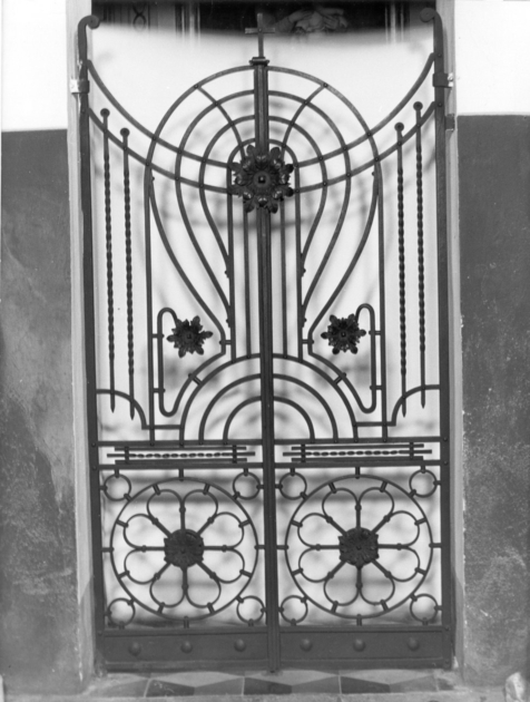 cancello - bottega lucchese (inizio sec. XX)