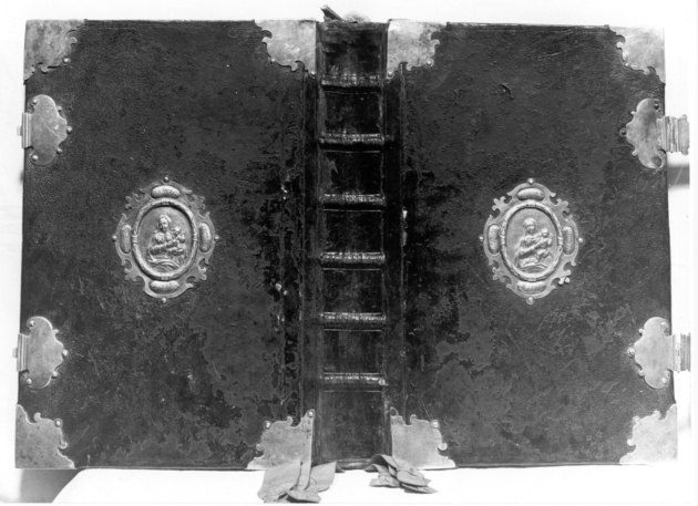coperta di libro liturgico - bottega lucchese (sec. XVIII)