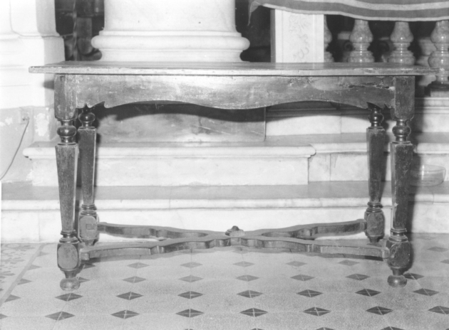 scrittoio - bottega lucchese (seconda metà sec. XVIII)