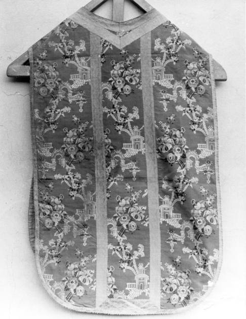 paramento liturgico - in terzo - manifattura italiana (metà sec. XVIII)