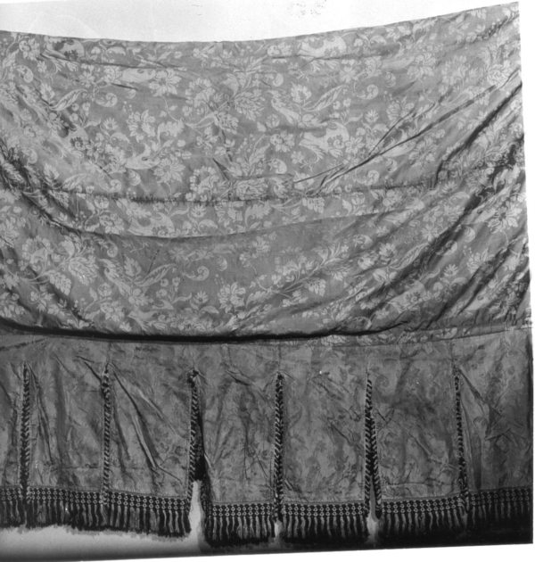 baldacchino - manifattura italiana (primo quarto sec. XVIII)