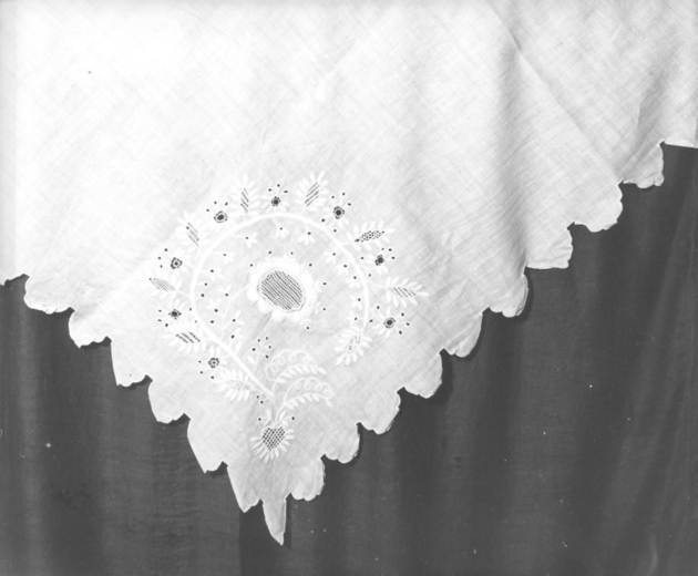 tovaglia d'altare - manifattura italiana (sec. XX)