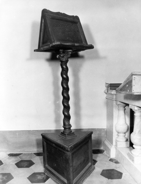 leggio - ambito garfagnino (sec. XIX)