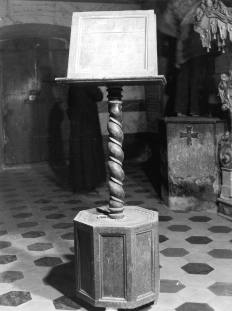 leggio - ambito garfagnino (sec. XVII)