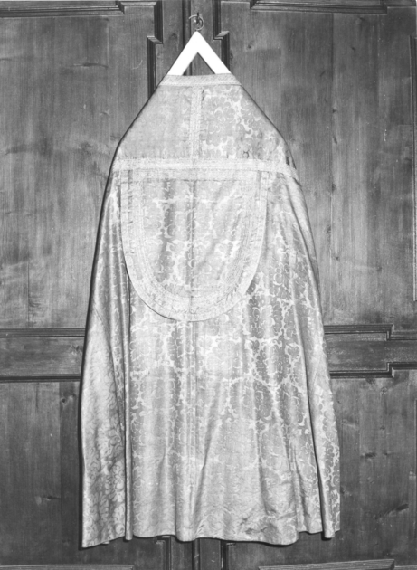 piviale - manifattura lucchese (sec. XVII)