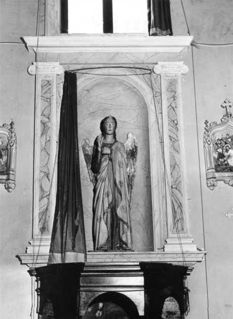 Madonna annunciata e Angelo annunciante (statua, serie) di Pietro d'Angelo di Guarnieri (maniera) (sec. XIV)