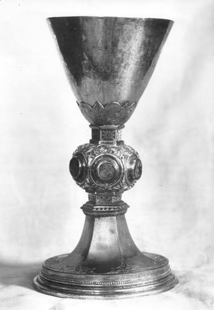 calice - bottega lucchese (prima metà sec. XIV)