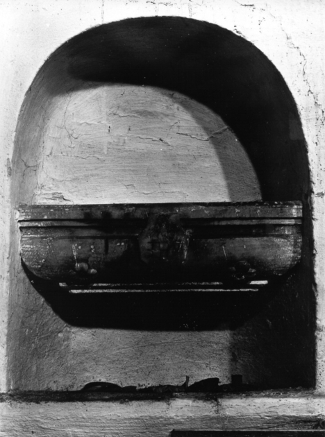 lavabo da sacrestia - bottega toscana (fine/inizio secc. XVI/ XVII)