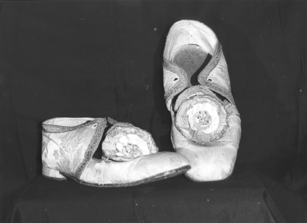 scarpa, serie - manifattura italiana (sec. XIX)