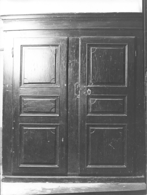 armadio da sacrestia - bottega toscana (sec. XIX)