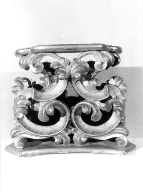 base - bottega toscana (inizio sec. XIX)