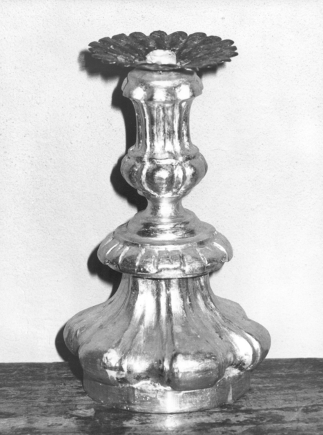 candeliere, serie - bottega italiana (prima metà sec. XX)