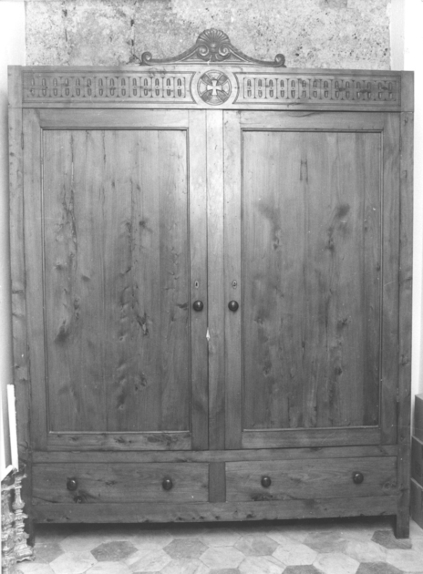 armadio - bottega italiana (prima metà sec. XX)