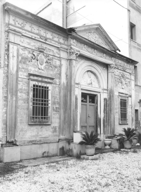 portale - bottega italiana (fine sec. XIX)