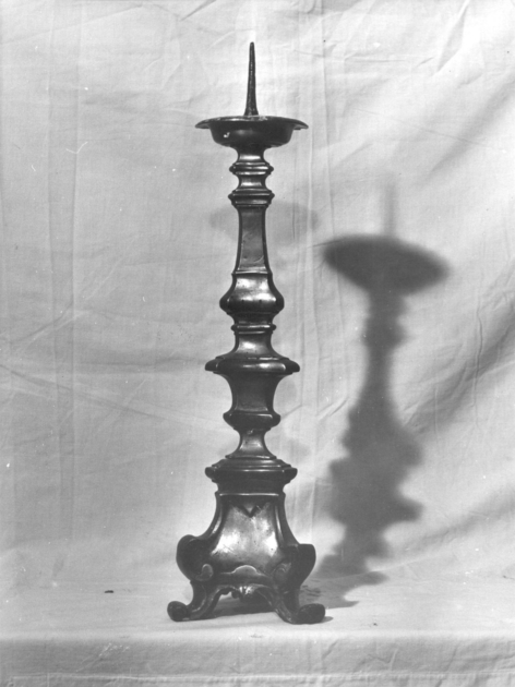 candeliere, serie - bottega toscana (sec. XVIII)