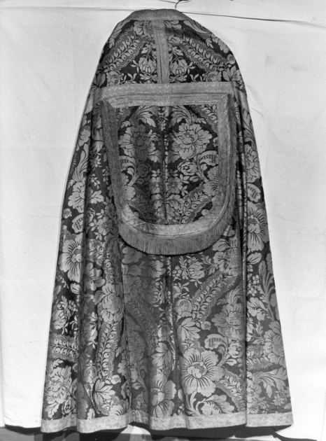 piviale - manifattura italiana (seconda metà sec. XIX)