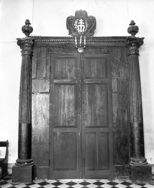 bussola d'ingresso - bottega toscana (sec. XVII)