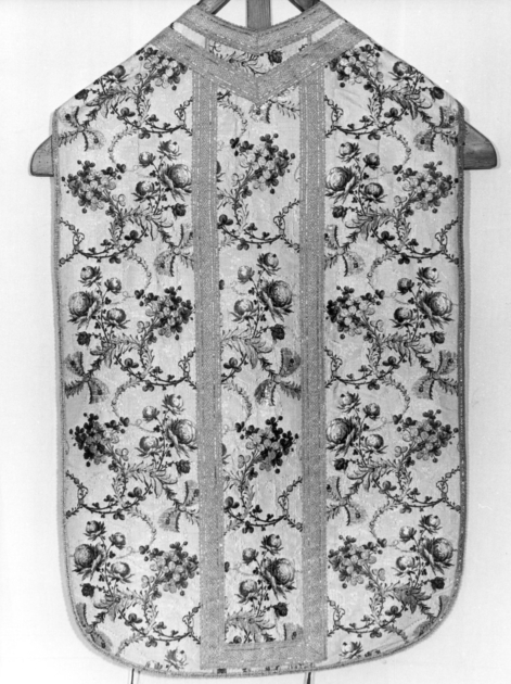 paramento liturgico - in terzo - manifattura italiana (metà sec. XVIII)