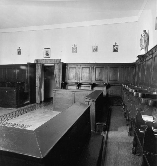 stalli del coro - ambito garfagnino (sec. XVII)