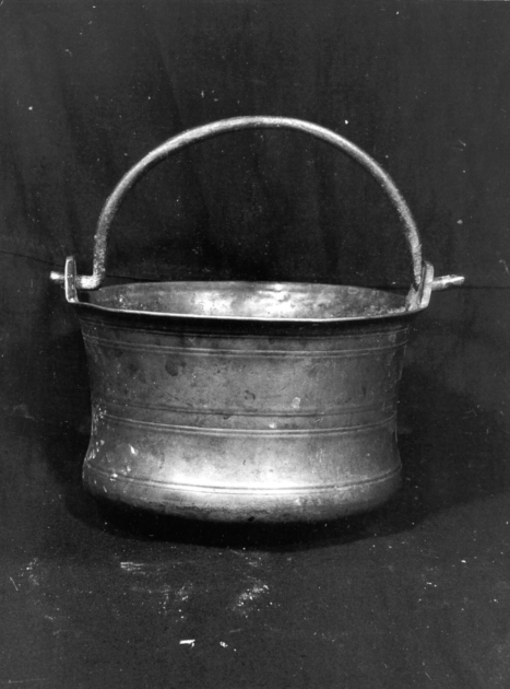 secchiello per l'acqua benedetta - bottega toscana (sec. XVII)