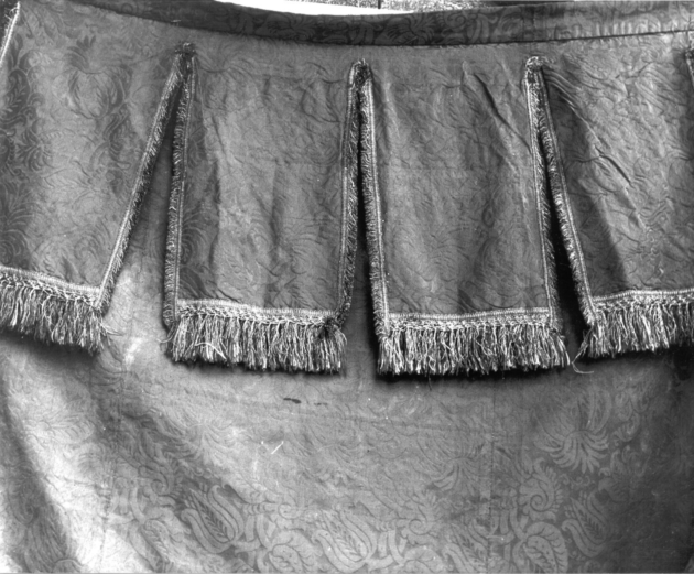 baldacchino - manifattura lucchese (metà sec. XVII)