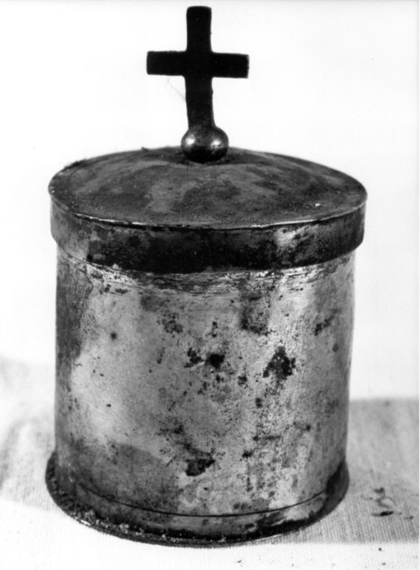 custodia - di vasetti per oli santi - bottega lucchese (sec. XVIII)