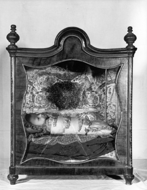 urna - ambito garfagnino (sec. XIX)