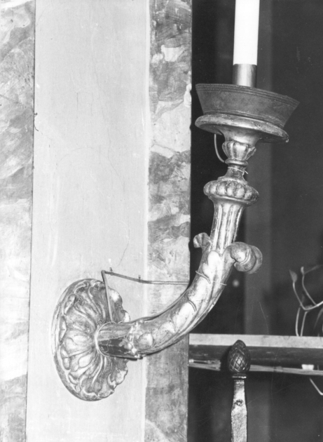 candeliere da parete, serie - bottega lucchese (sec. XVIII)