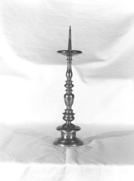 candeliere, serie - bottega toscana (secc. XVII/ XVIII)