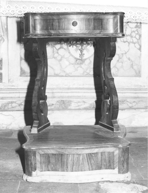 inginocchiatoio - bottega lucchese (sec. XVIII)