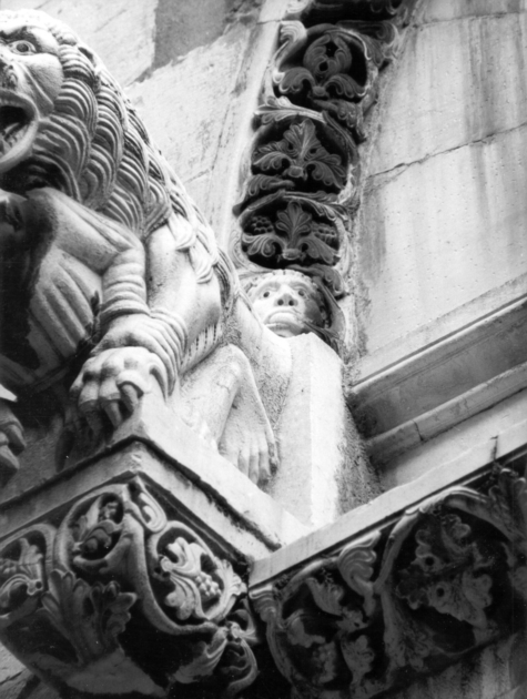 MASCHERONE (scultura, elemento d'insieme) - bottega italiana (sec. XIII)