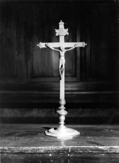 crocifisso - bottega italiana (sec. XVIII)