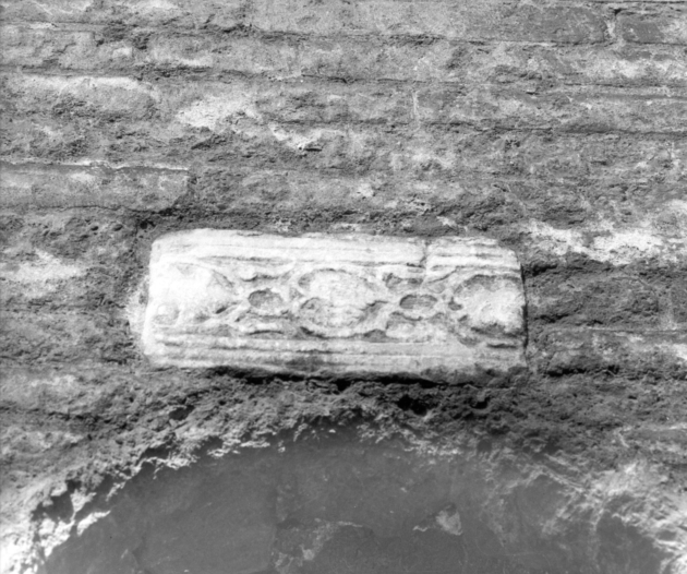 pilastrino, frammento - bottega toscana (secc. VIII/ IX)