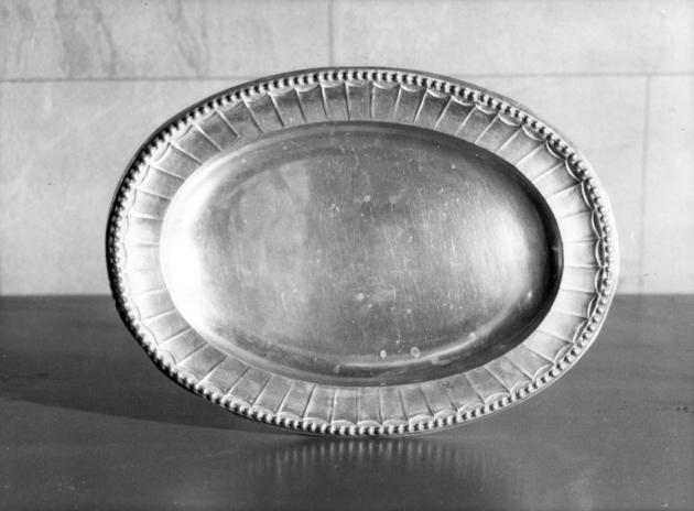 vassoio di Pellegrini Antonio Maria (secc. XVIII/ XIX)