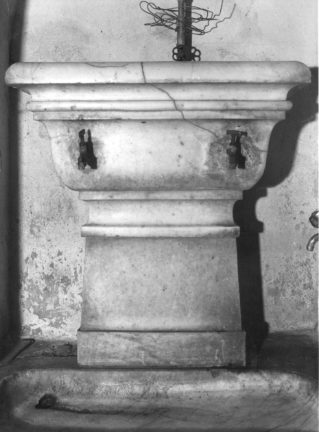 lavabo da sacrestia - bottega italiana (secc. XVI/ XVII)