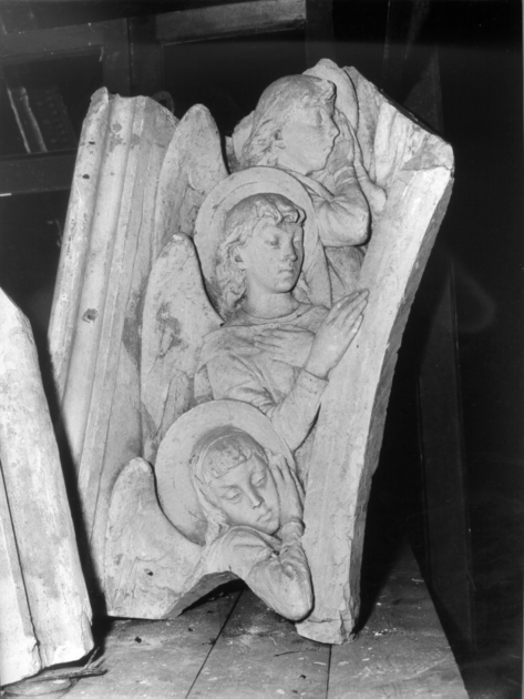 angeli (rilievo, frammento) - bottega lucchese (secc. XIX/ XX)